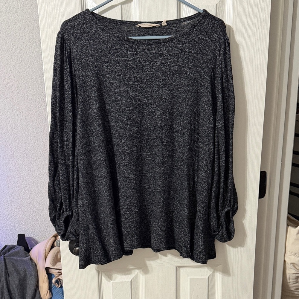 Soft surroundings Women's Black Long Sleeve Top